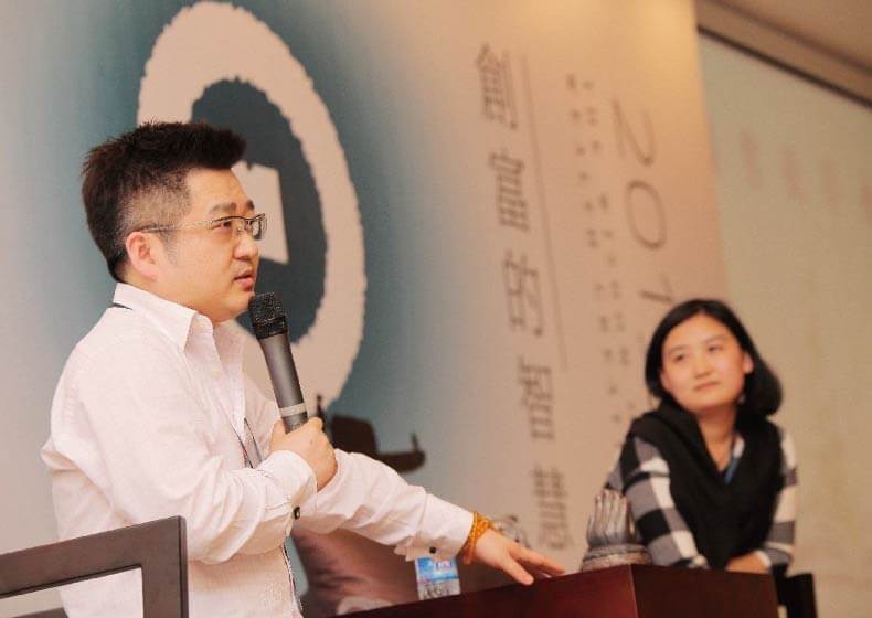 可口可樂logo設(shè)計(jì)標(biāo)志設(shè)計(jì)理念